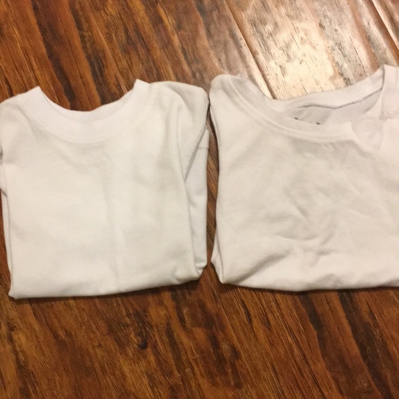White basic T-shirt toddler 2T - Picture 5 of 5